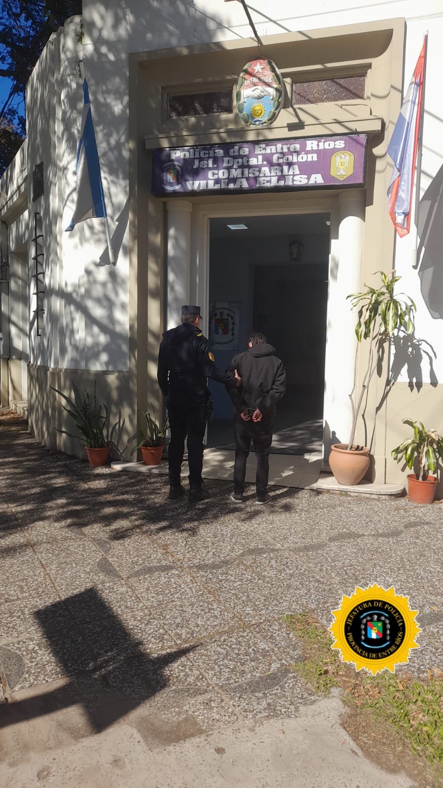 VILLA ELISA: Operativo cerrojo permitió recuperar un auto robado y detener al conductor Noticias